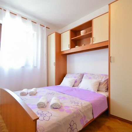 Apartment Natasa Novi Vinodolski Rom bilde